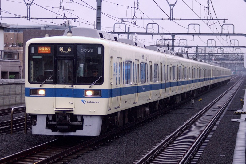 odakyu8000_1